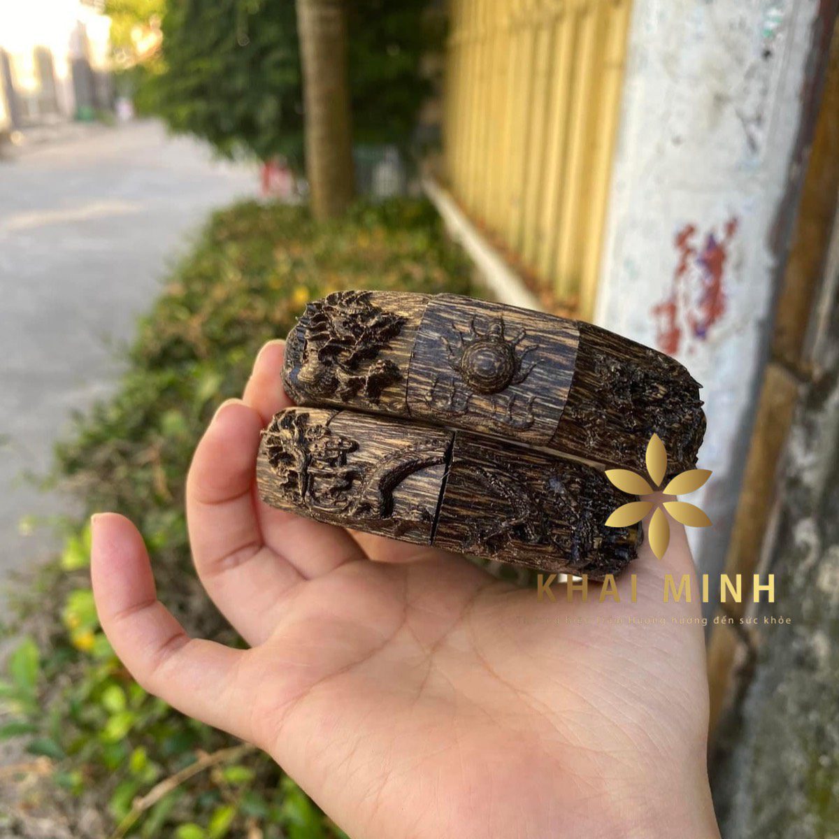 Lách Tay Trầm Hương Song Long Sang Trọng Cho Quý Ông, Trầm Hương Sánh Chìm 1 LÁCH TAY TRẦM HƯƠNG SONG LONG